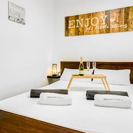 Апартаменты Cosy With Great View